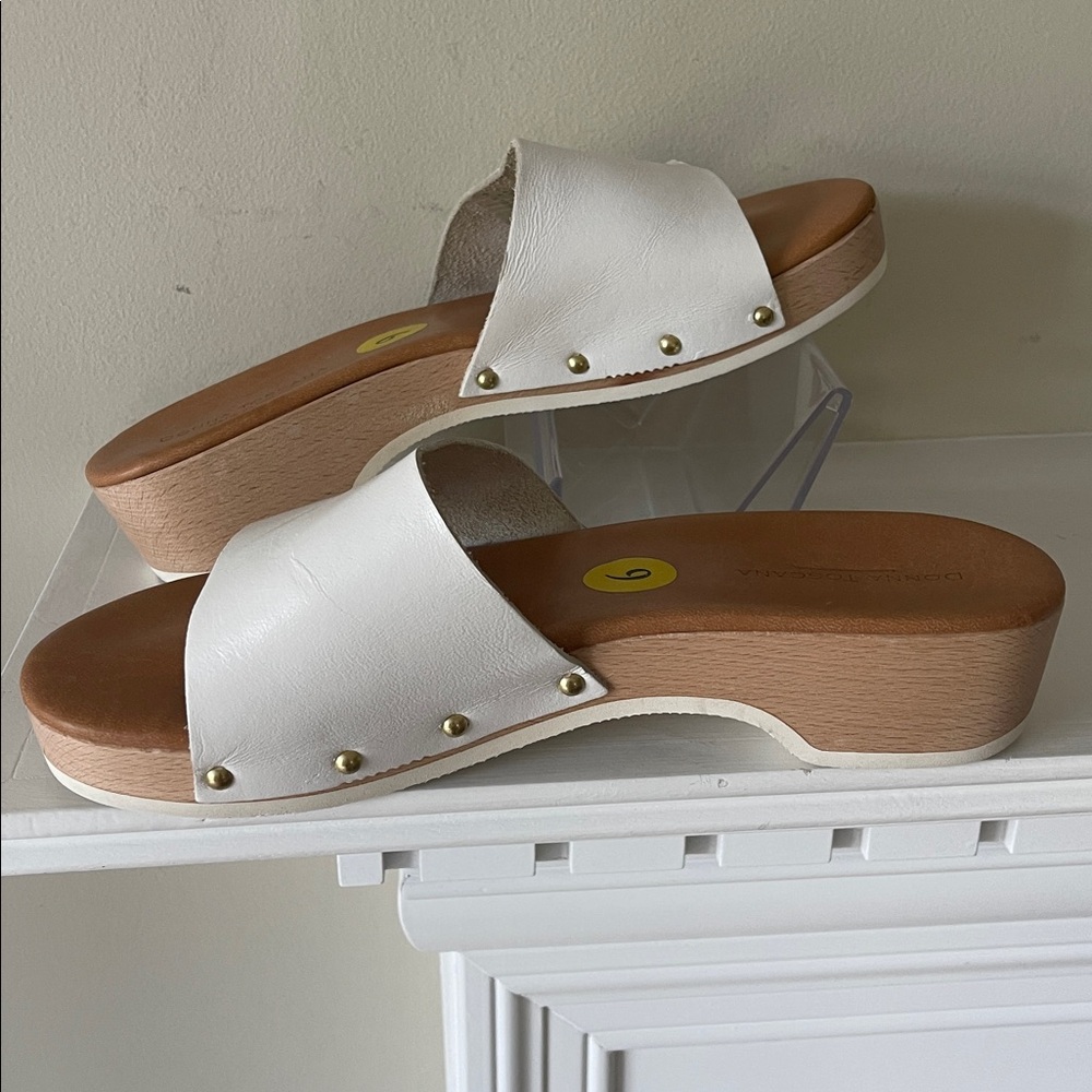 Donna Toscana Wooden White Leather and golden hardware Slide Sandals Size 9 EUC - Picture 2 of 7